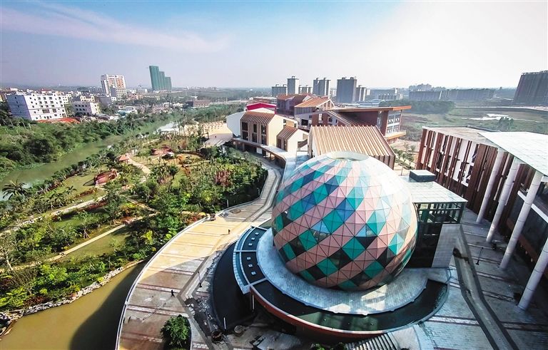 海南推进“南繁硅谷”建设与研究