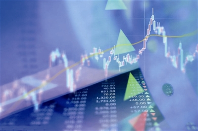 资金博弈个股分化 上证综指收跌1.12%