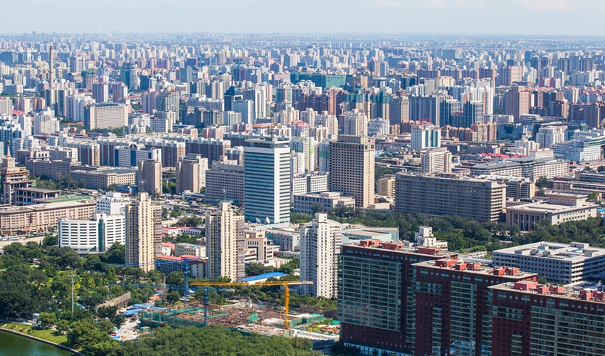 紧盯热门城市优质地块 多家上市房企逆势“屯粮”