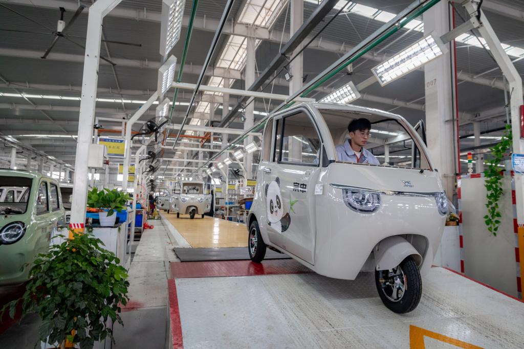 从“土三轮”到“全球潮品”，这里的“三蹦子”何以“闯世界”