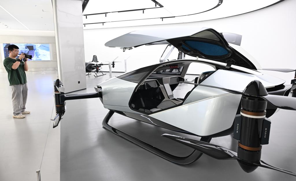 聚焦大湾区丨低空产业蓬勃发展 大湾区“1小时生活圈”向空中延伸