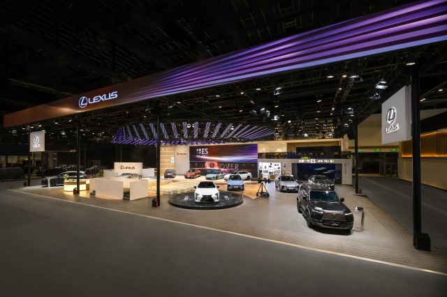 10-LEXUS雷克萨斯展台.jpg