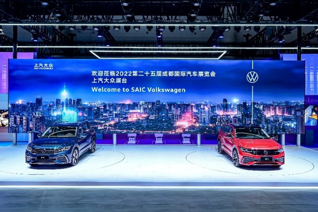 01-LEXUS雷克萨斯新UX.JPG.jpg