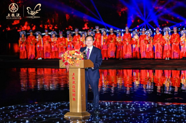 1428487910188447.png 公募大咖展望明年行情 最可能赚盈利稳定的钱