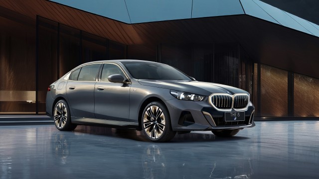 02.创新纯电动BMW i5.jpg